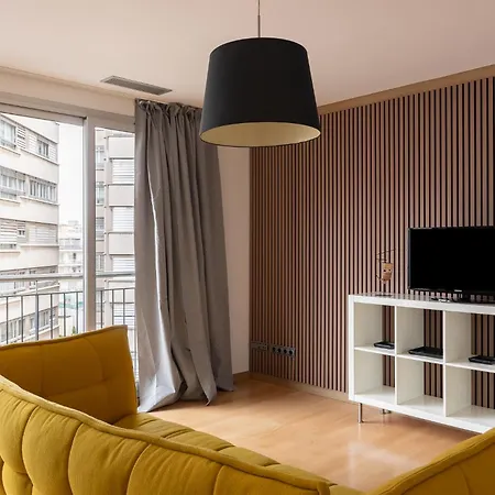 Cosmo Casanova Apartment Barcelona