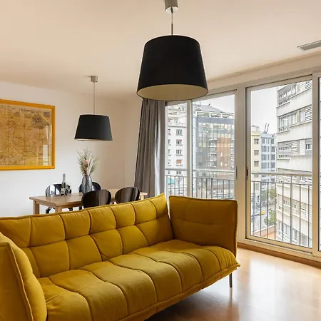 Cosmo Casanova Apartment Barcelona